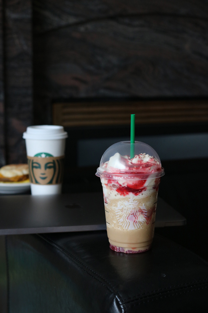 Starbucks Canada: Strawberry Funnel Cake Frappuccino Review | Foodology