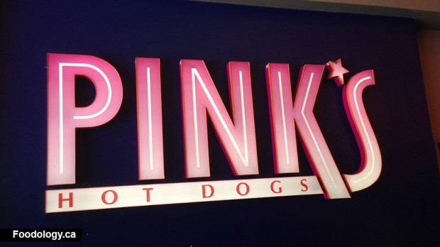 pinks-hotdogs-signs