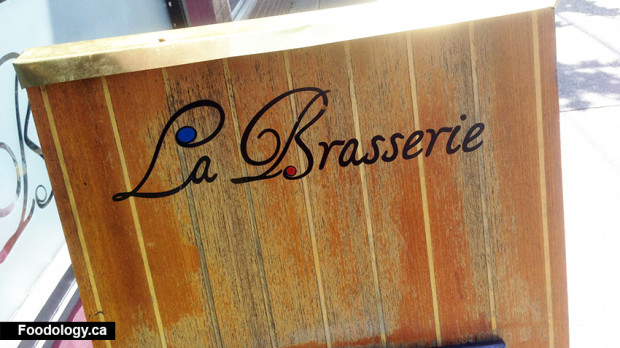 La-Brasserie-sign