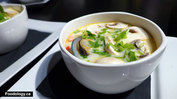 Urban-Thai-Bistro-soup
