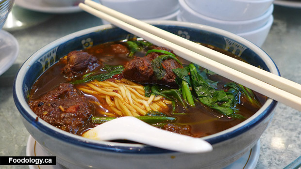 top-shanghai-noodles