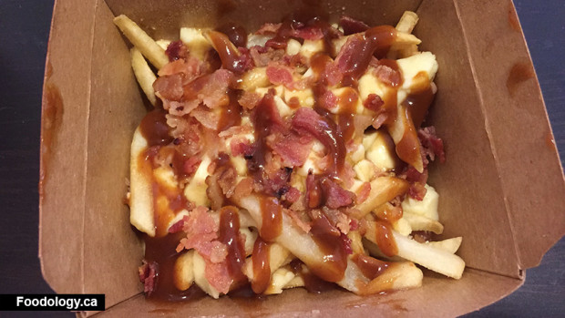 mcdonalds-maple-bacon-poutine