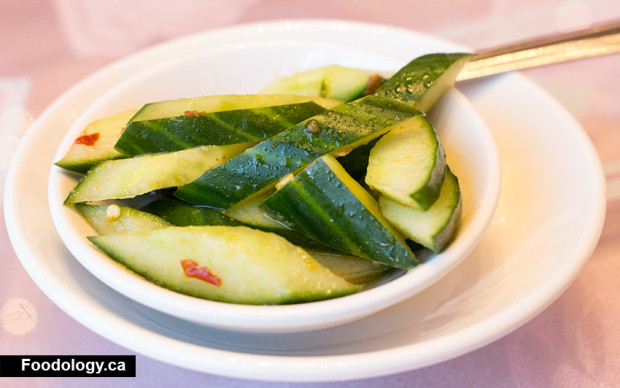 shiang-garden-cucumber