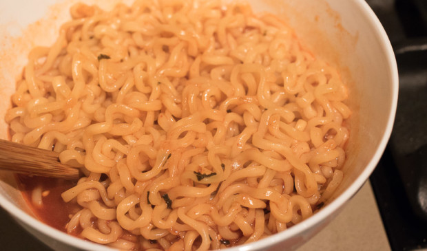 korean-fire-noodles-2