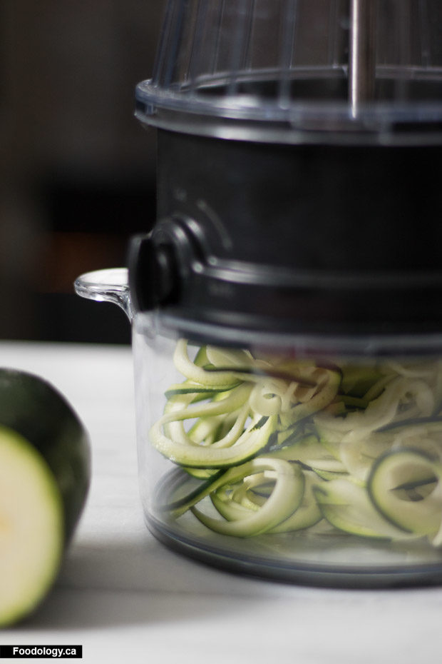What is a Spiralizer and what to do with it? - Foodology Geek