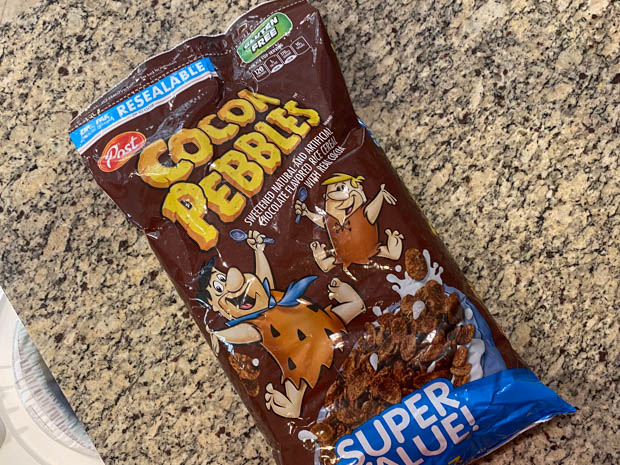 https://foodology.ca/wp-content/uploads/2020/04/cocoa-pebbles-cereal-review-2.jpg