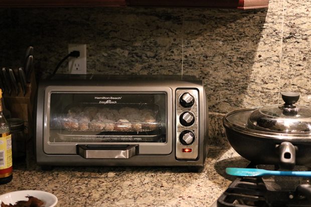 Hamilton Beach Sure-Crisp Air Fryer Toaster Oven, Brown